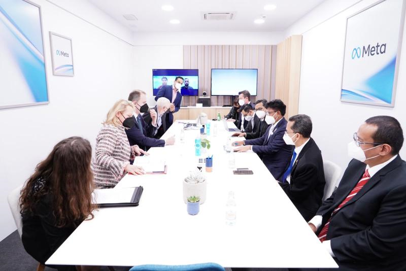 KOMINFO and Meta Connectivity Develop Open Technology and Metaverse Ecosystem in Indonesia at World Mobile Congress 2022